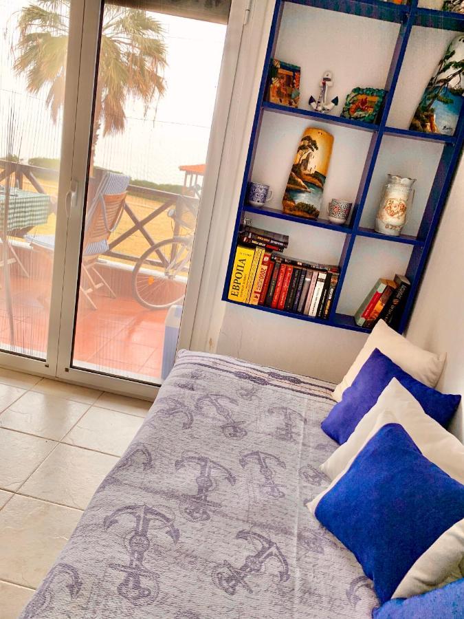 On The Beach Apartment Polýkhrono Eksteriør bilde